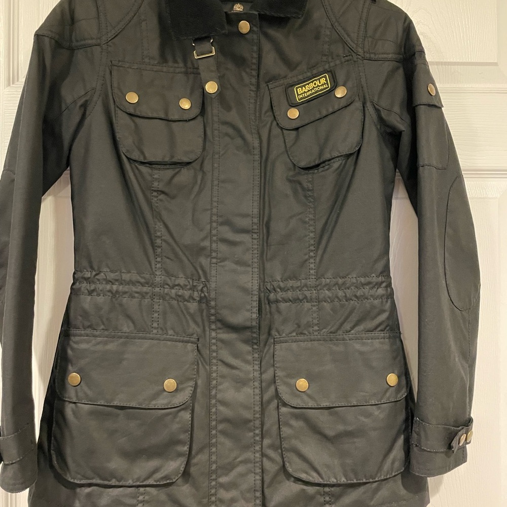 Barbour Vintage Women's Beadnell waxed Cotton Utility Jacket in Black, Size 4